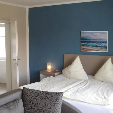 Strandhotel-najade 2* ボルクム