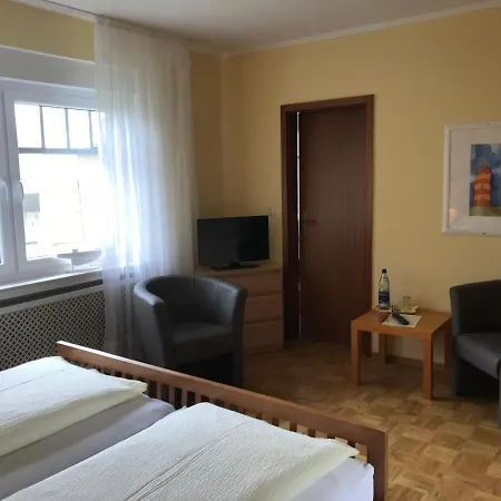 فندق Strandhotel-najade بوركم